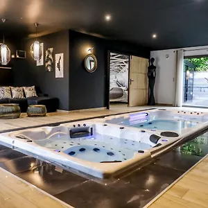Au Domaine Des Anges Avec Jacuzzi Privatif Dans La Chambre Bain-de-Bretagne