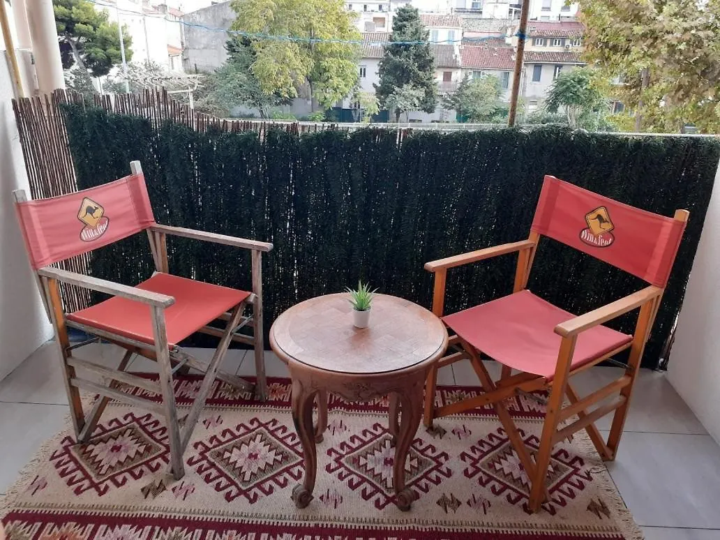 Apartment Appartement Calme Avec Terrasse Marseille